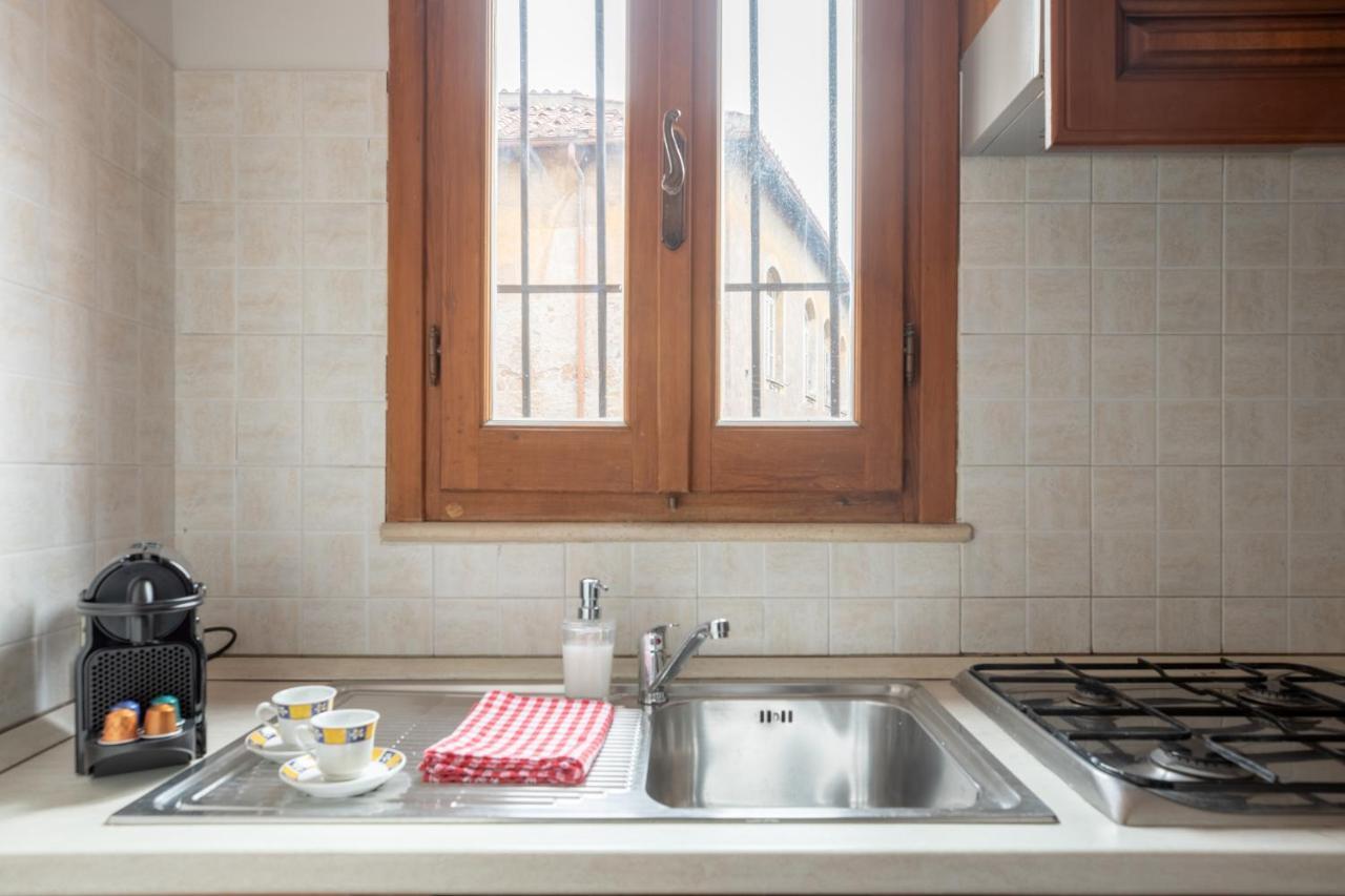 Iflat Charming Apartment Near Piazza Venezia روما المظهر الخارجي الصورة